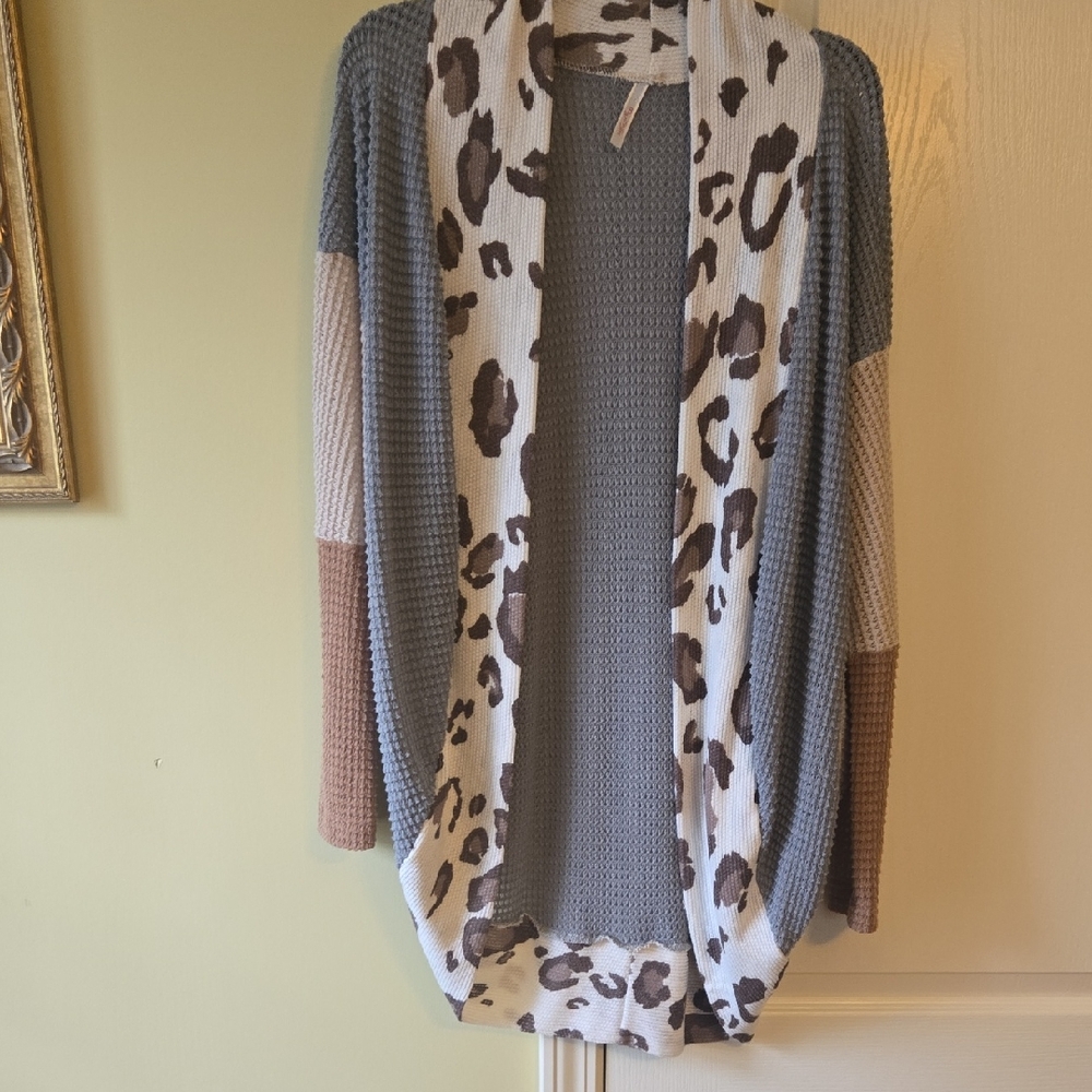 Waffle Knit Leopard Patterned Open Cardigan